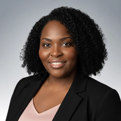 Aschella Davis, Client Service Specialist